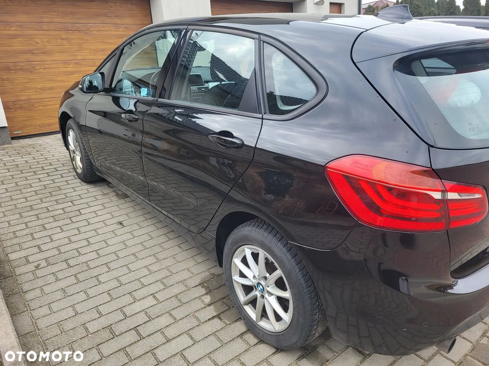 BMW Seria 2 218i - 2