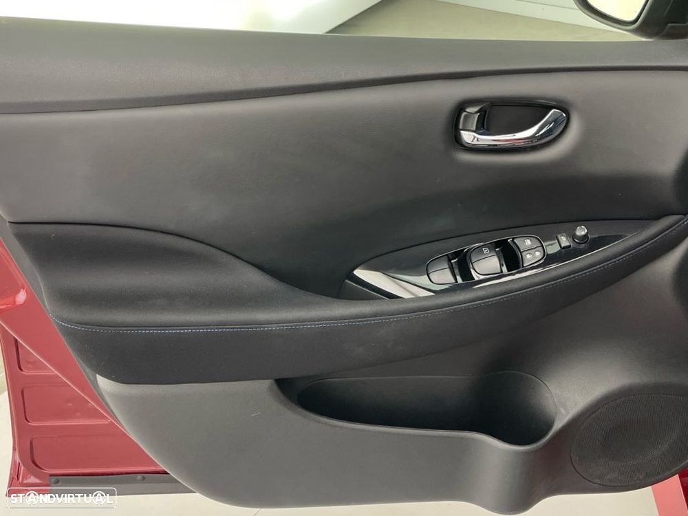 Nissan Leaf N-Connecta - 16