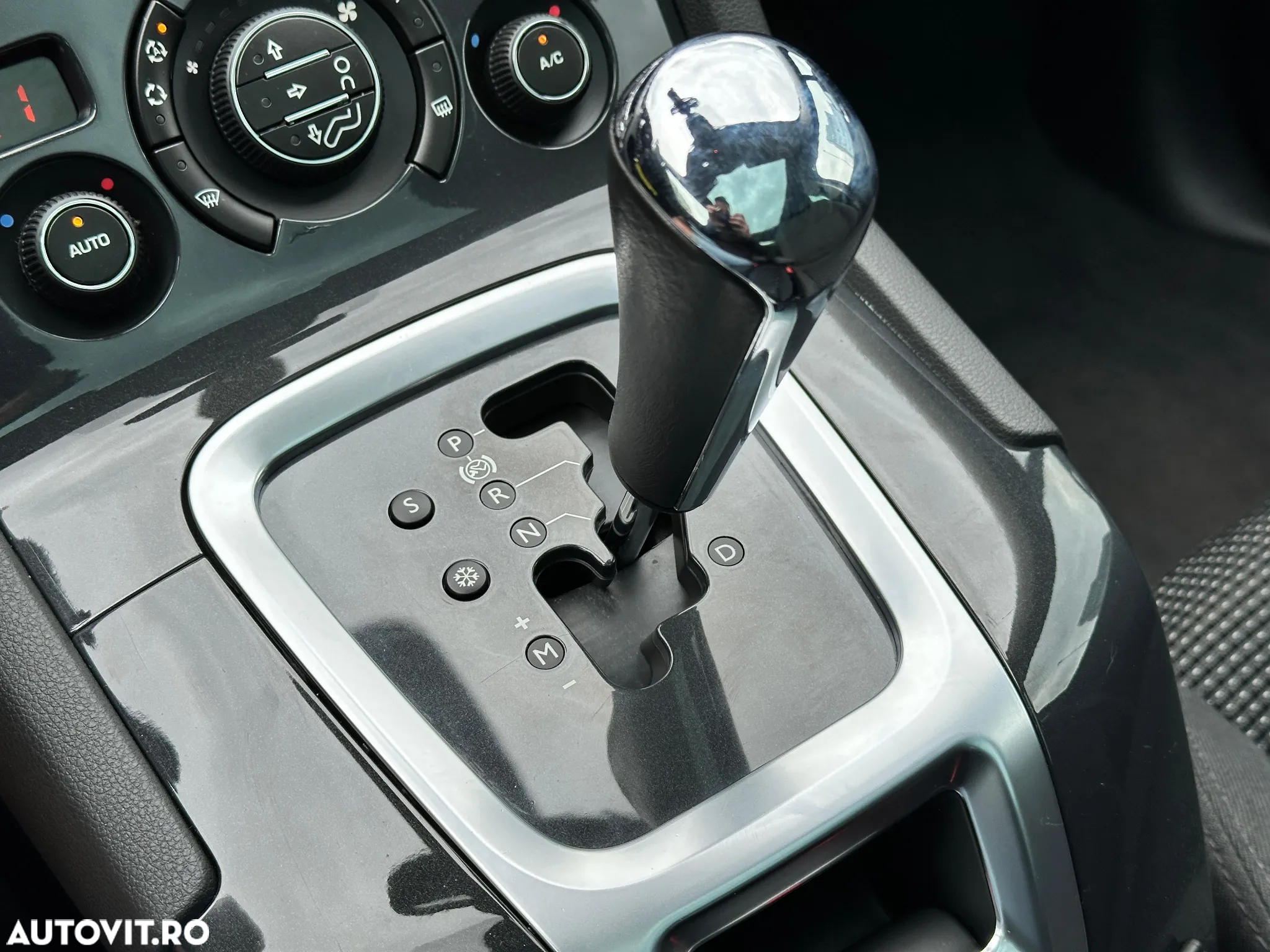 Peugeot 5008 BlueHDI 120 EAT6 Allure - 31