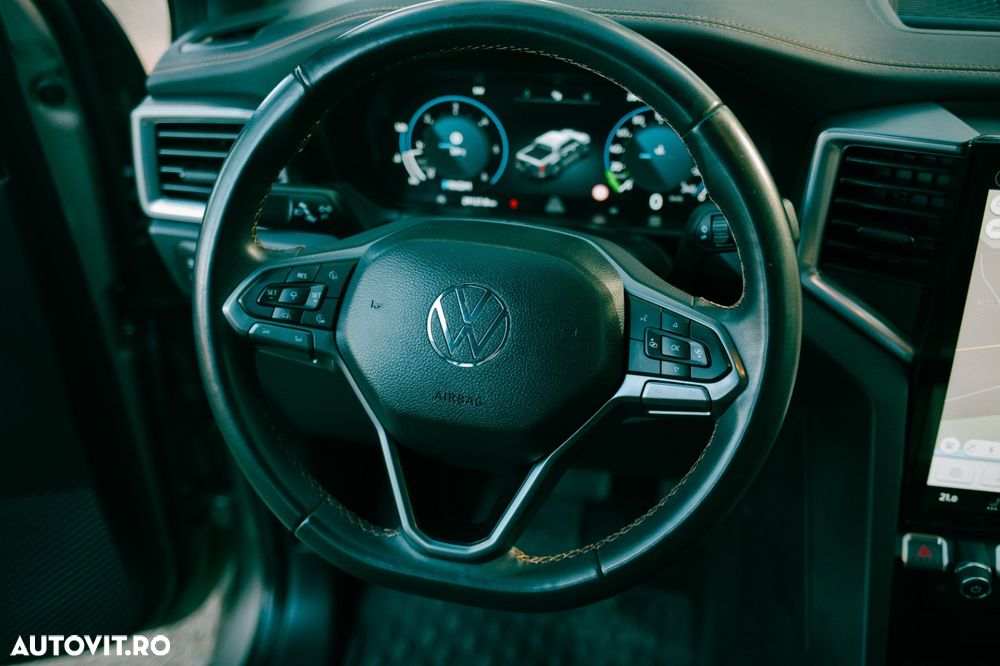 Volkswagen Amarok - 24
