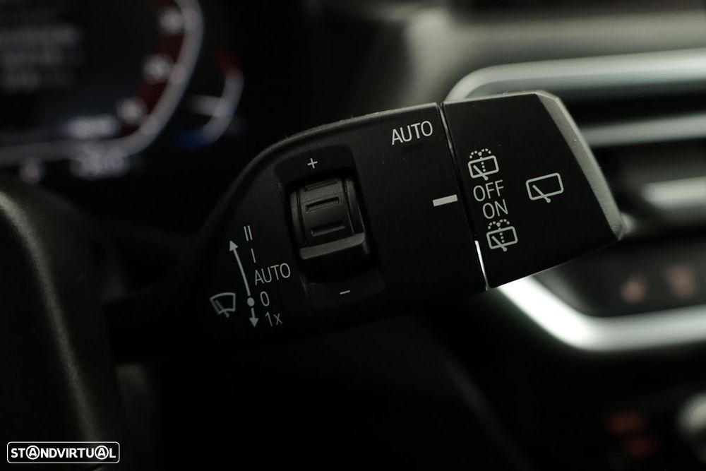 BMW iX3 M Sport Impressive - 18