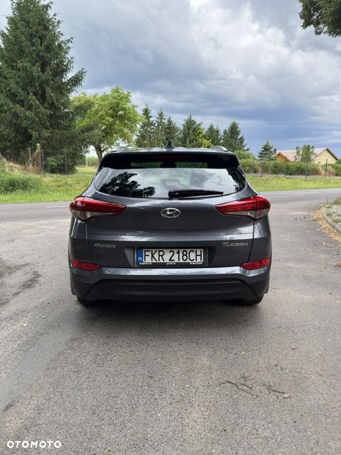 Hyundai Tucson 1.6 GDI BlueDrive GO 2WD - 9