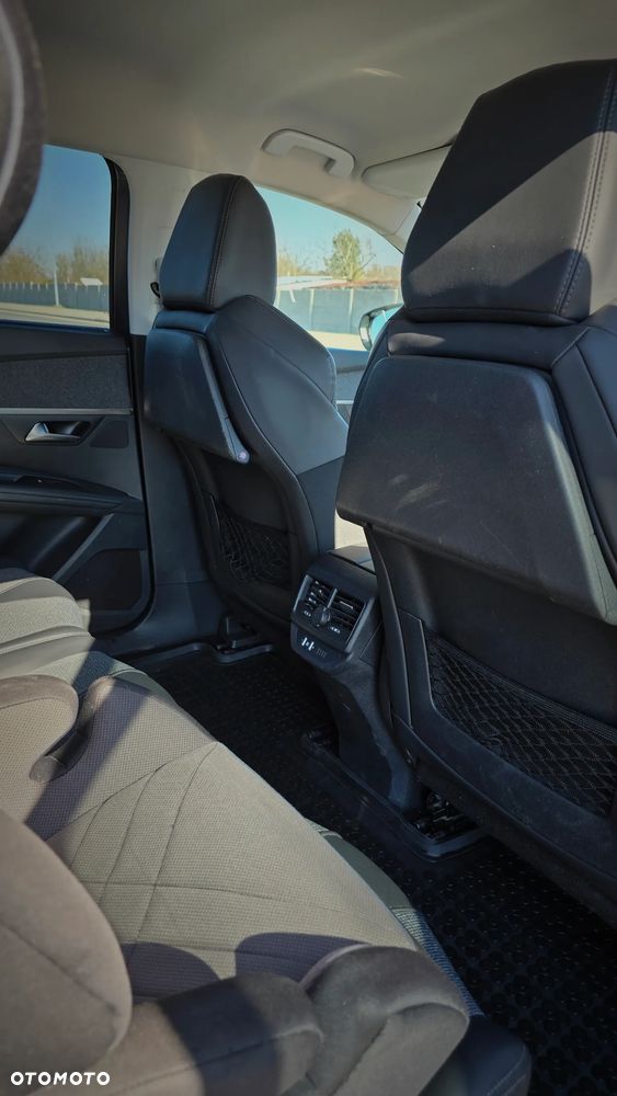 Peugeot 5008 1.6 BlueHDI Allure S&S EAT6 - 15