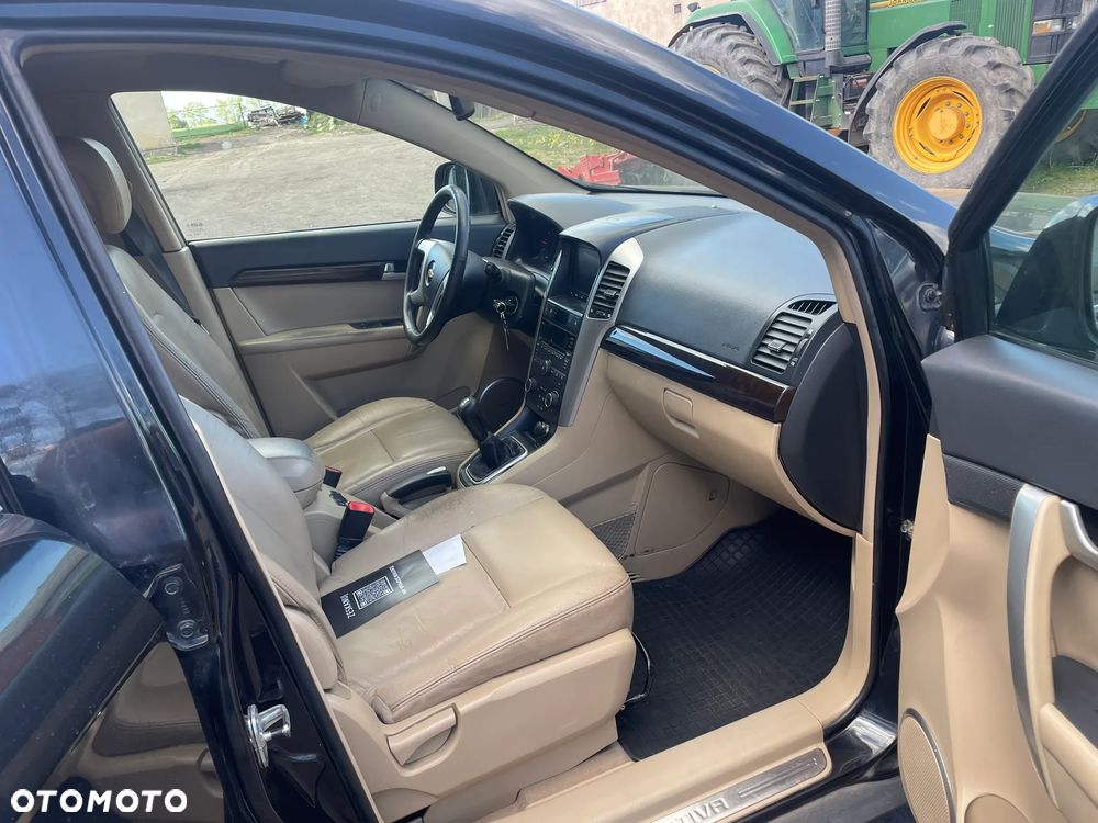 Chevrolet Captiva 2.0 d Base - 6