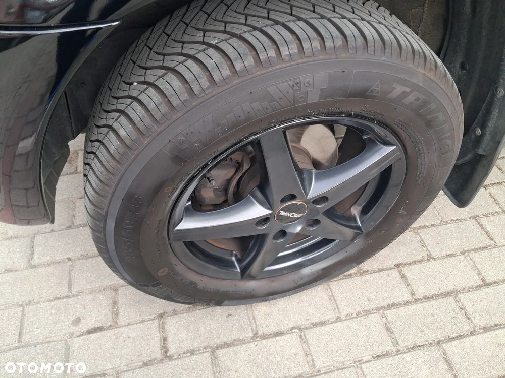 Toyota RAV4 4x4 - 13