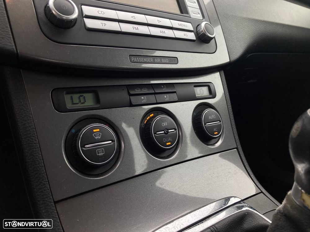 VW Passat 2.0 TDI Trendline Pack - 7