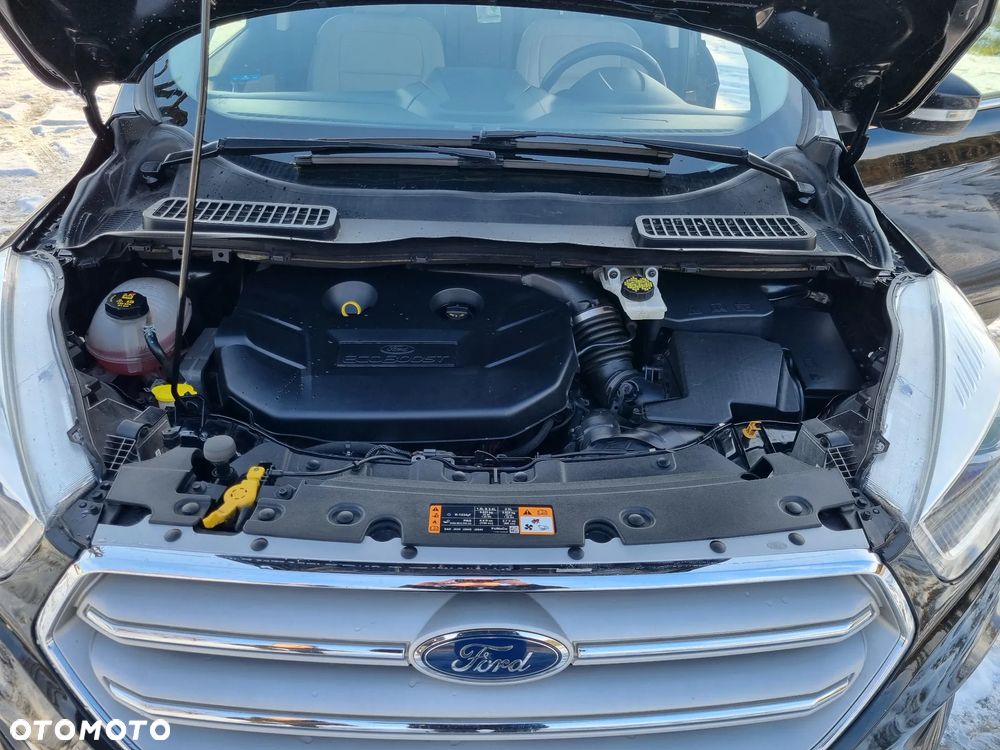 Ford Escape 2.0 EcoBoost AWD Titanium - 20