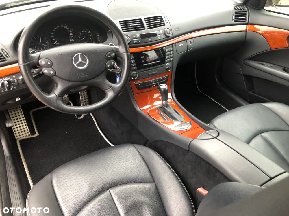 Mercedes-Benz Klasa E - 6