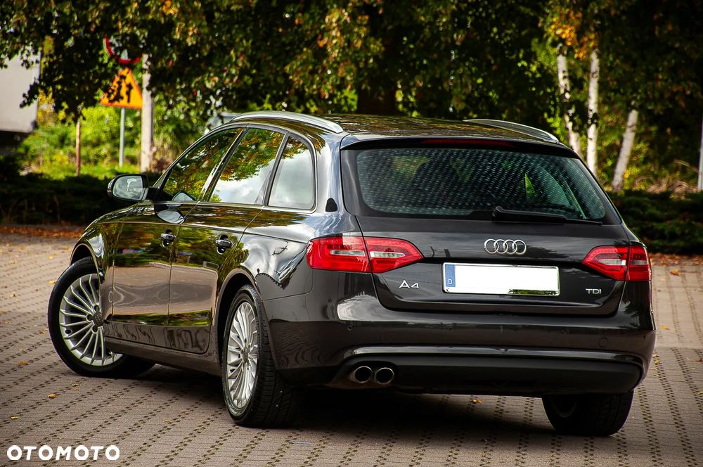 Audi A4 Avant 2.0 TDI DPF clean diesel Ambiente - 20