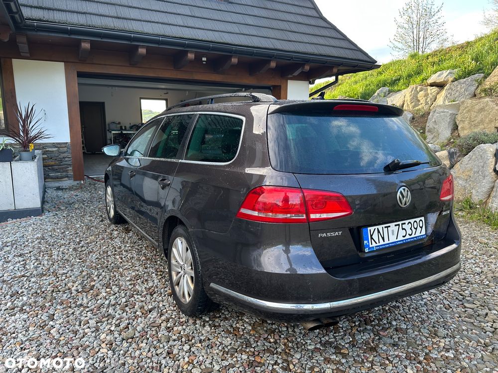 Volkswagen Passat 2.0 TDI DPF 4Mot Trendline - 2
