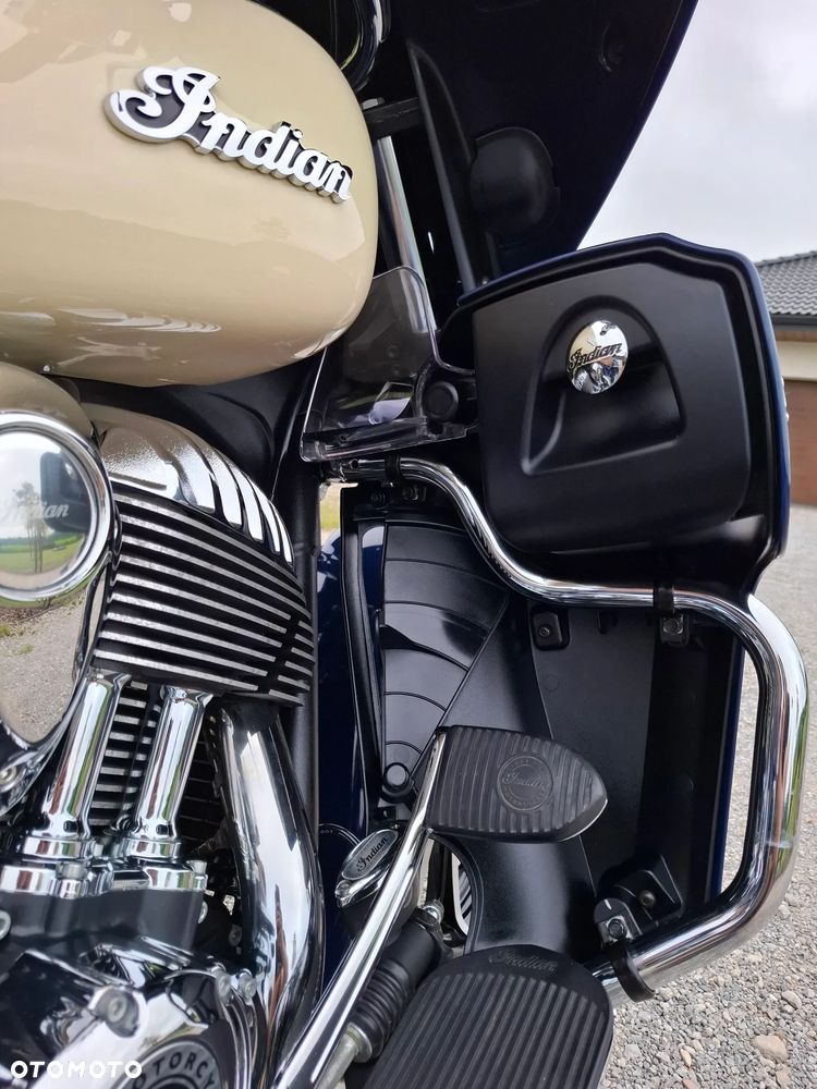 Indian Roadmaster - 11