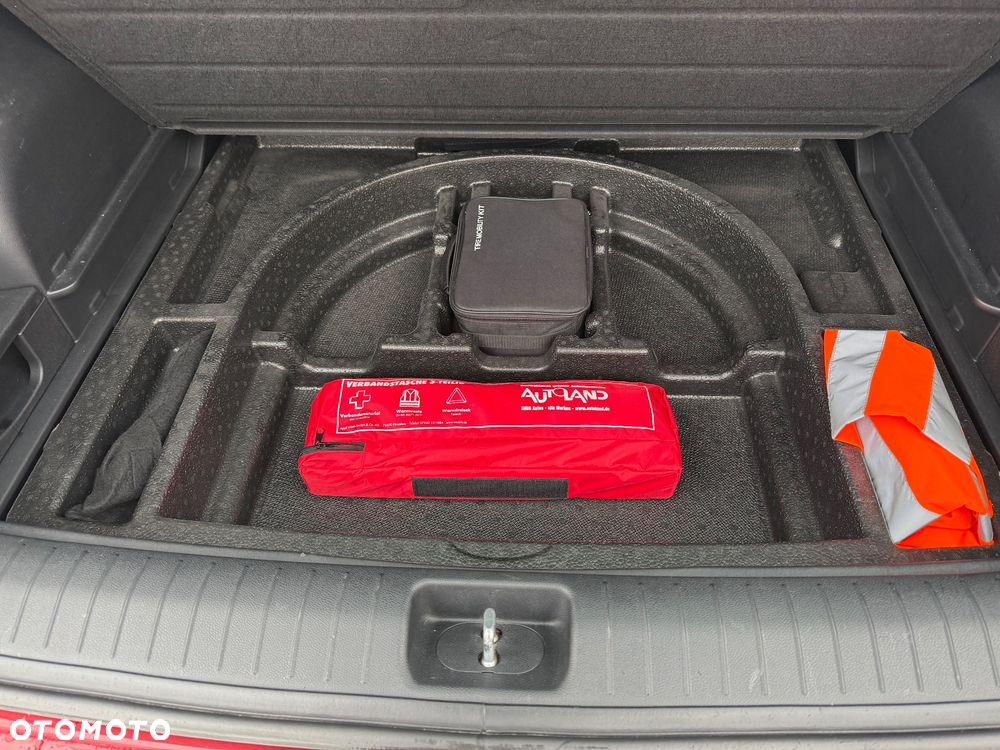 Kia Sportage 1.6 GDI 2WD Attract - 34