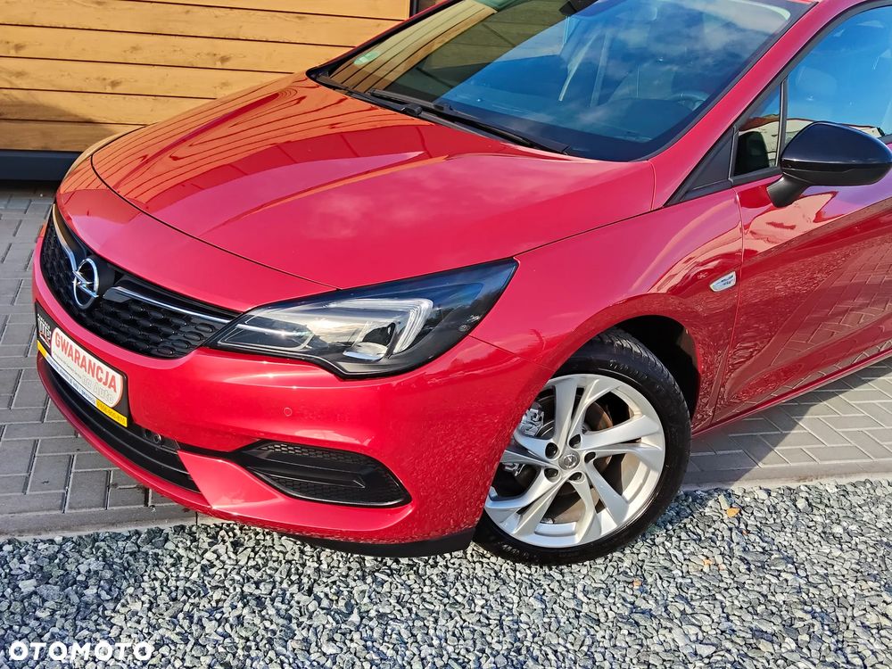 Opel Astra 1.2 Turbo Elegance - 3