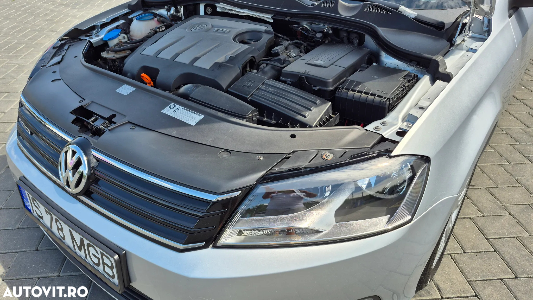 Volkswagen Passat Variant 1.6 TDI BlueMotion Technology Comfortline - 15