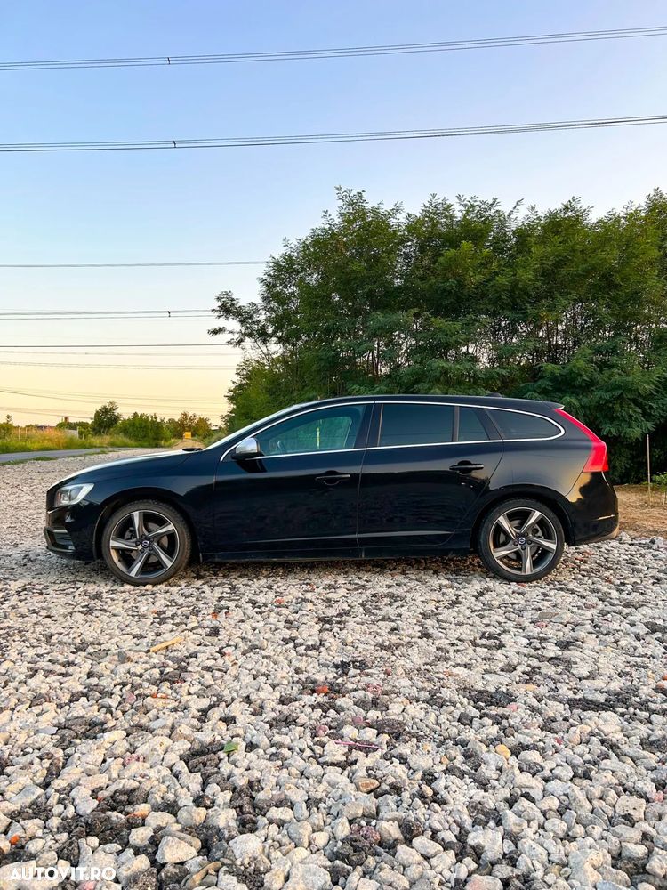 Volvo V60 D3 Geartronic R-Design - 5