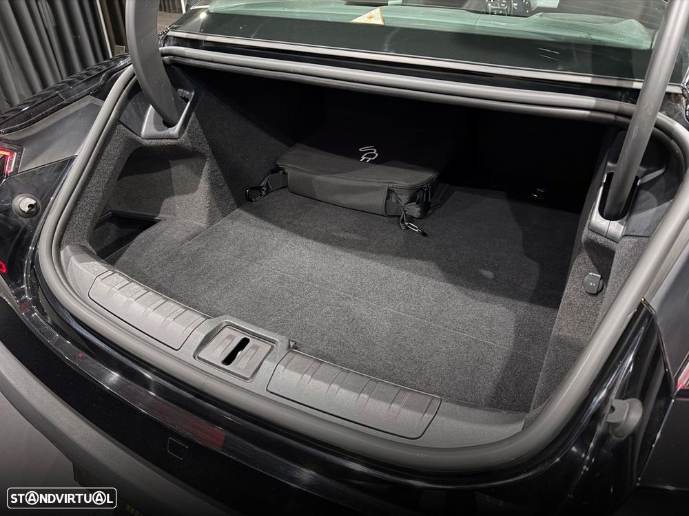 Porsche Taycan Standard - 34