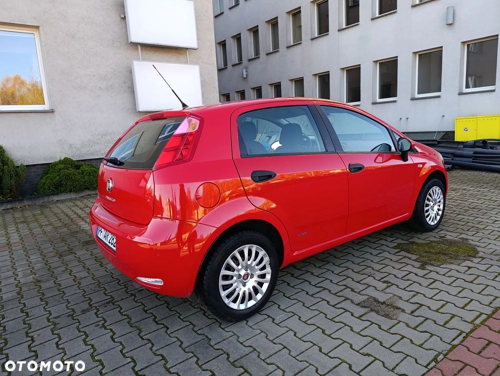 Fiat Punto Evo 1.4 8V Dynamic - 23