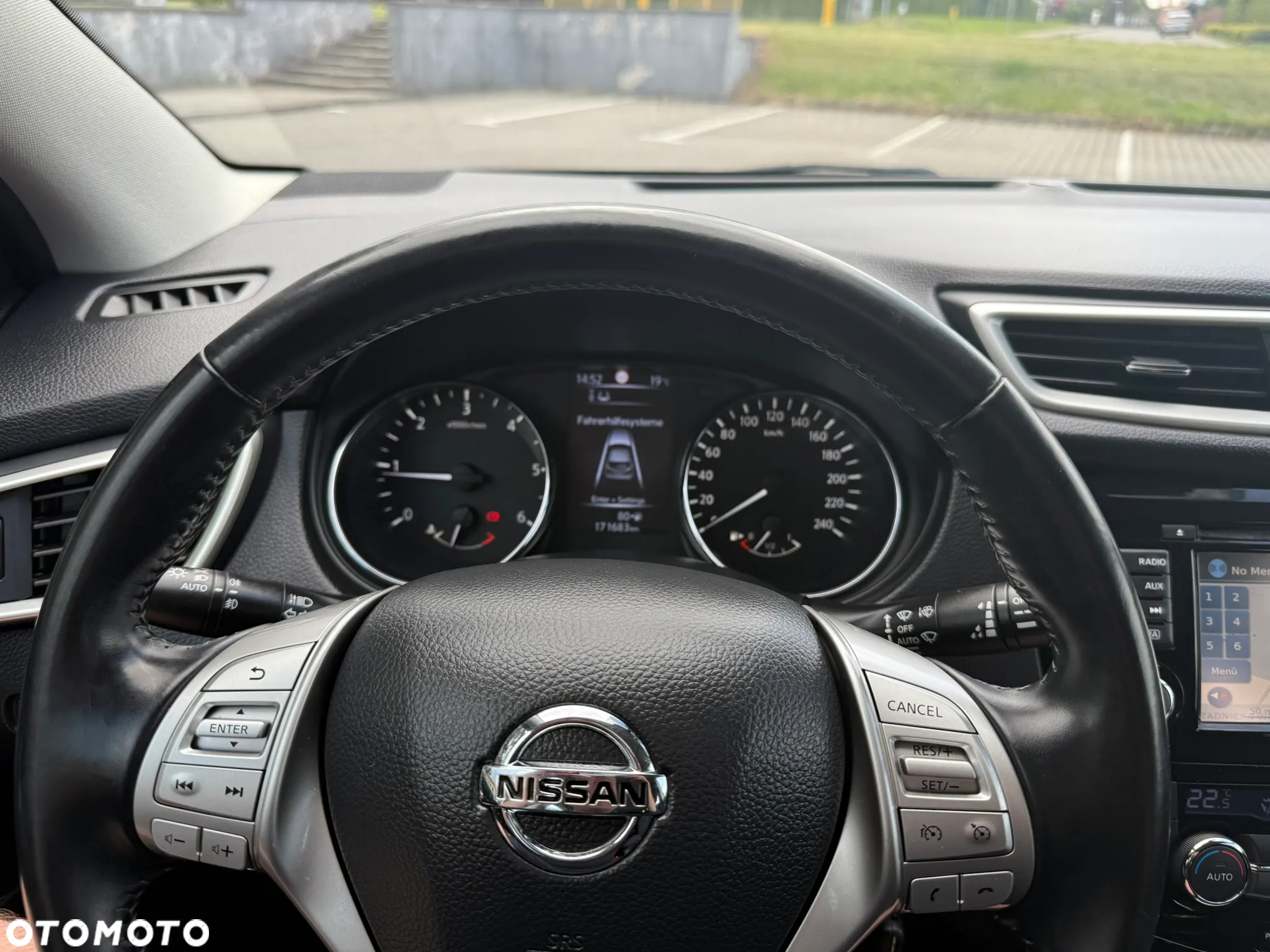 Nissan Qashqai 1.6 dCi Visia S&S - 20