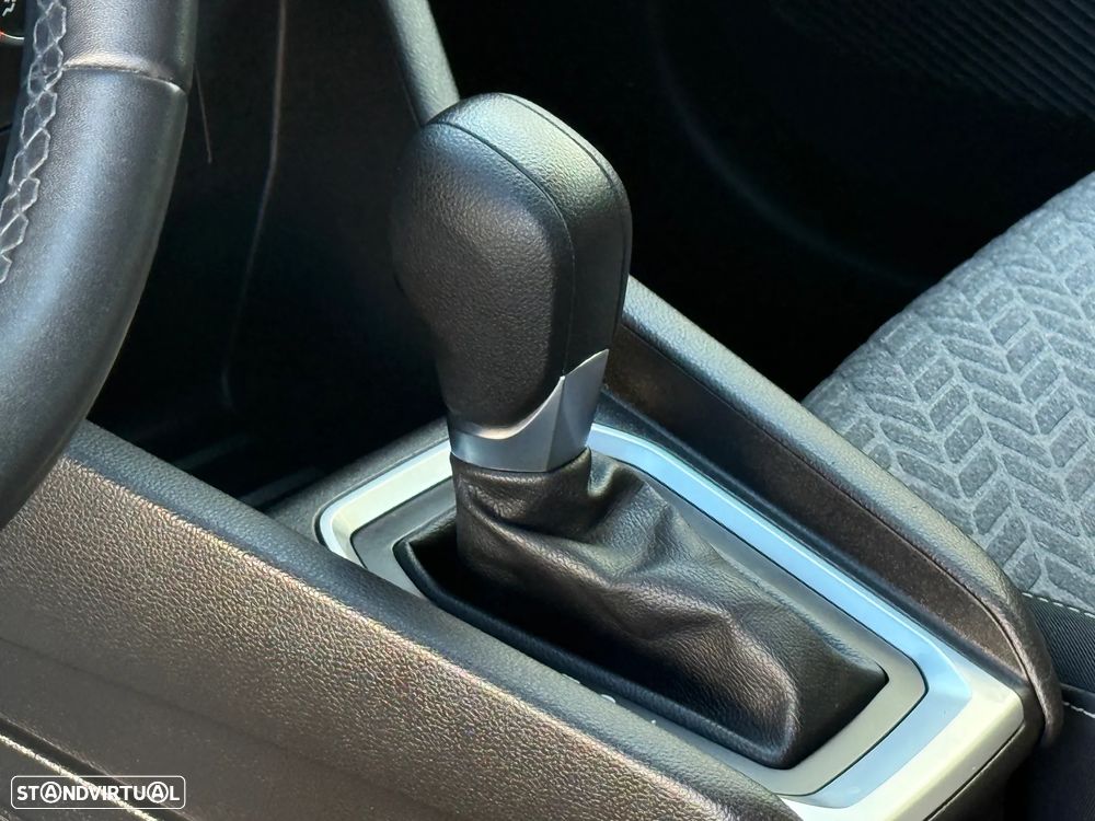 Renault Clio 1.0 TCe Limited CVT - 13