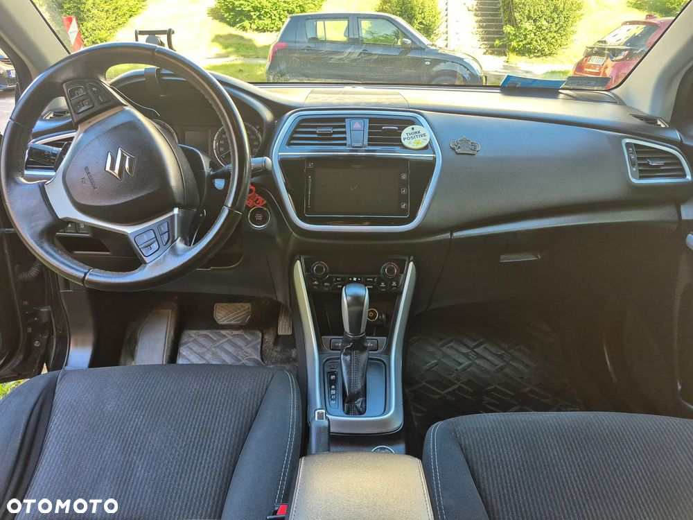 Suzuki SX4 - 5