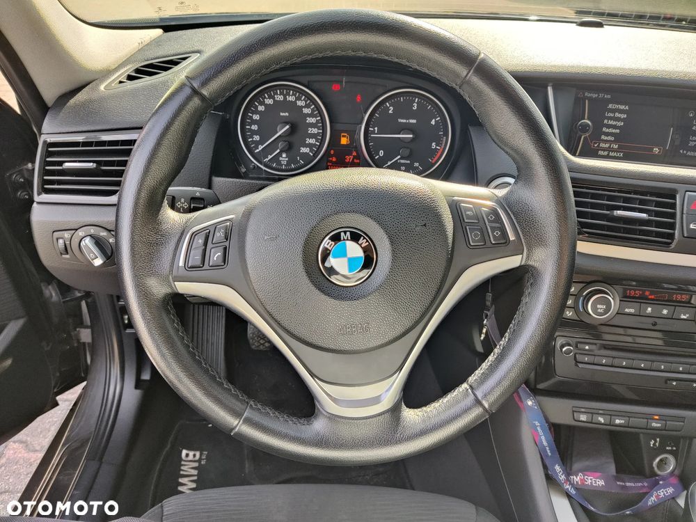 BMW X1 sDrive18d - 8