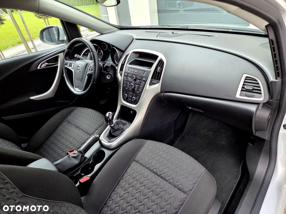 Opel Astra - 18