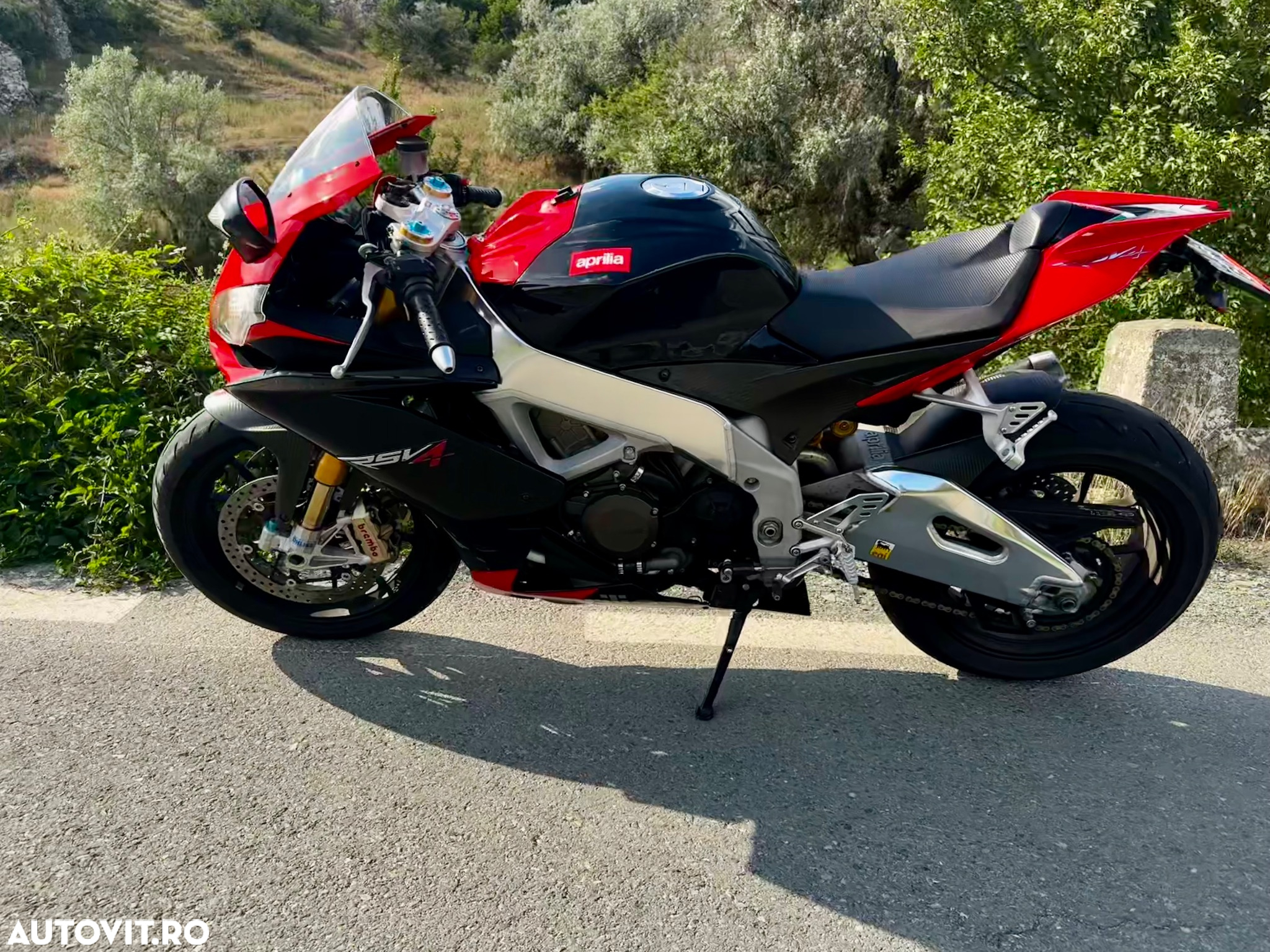 Aprilia RSV 4R - 7