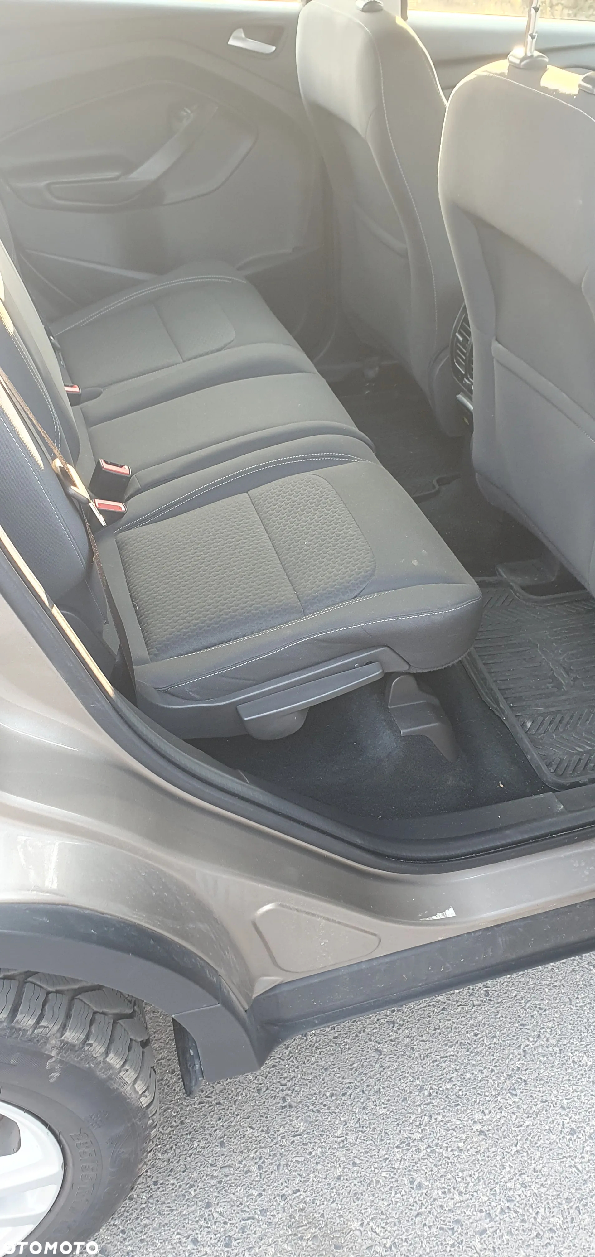 Ford Kuga - 21