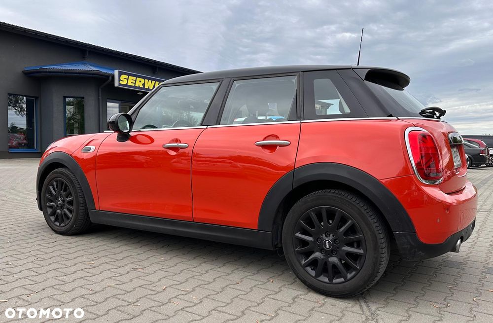 MINI Cooper Standard - 2