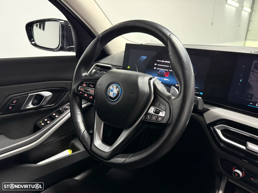 BMW 320 e Aut. Advantage - 15