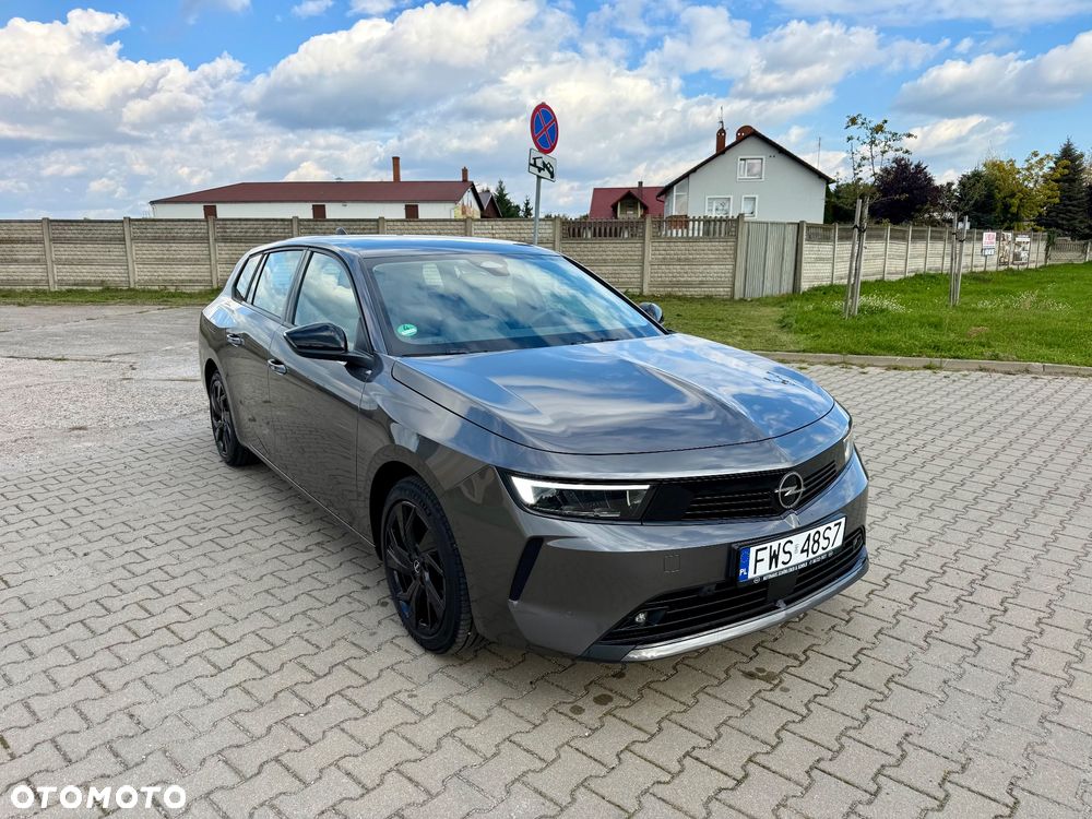 Opel Astra 1.2 Turbo Enjoy - 11