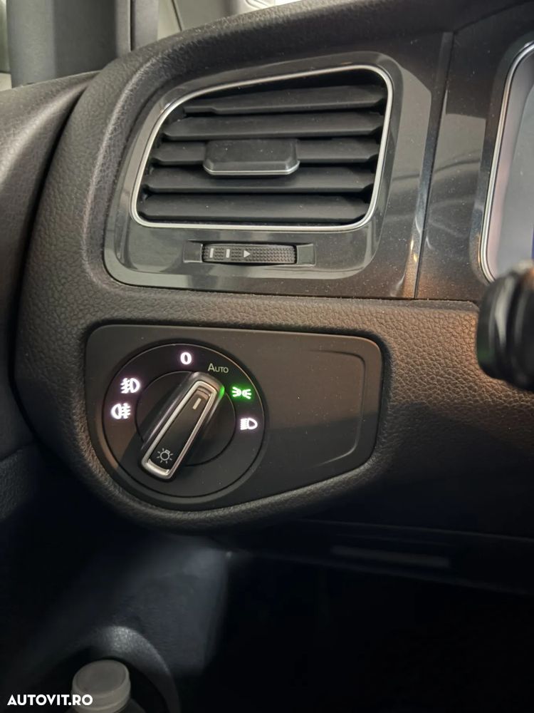 Volkswagen Golf 1.6 TDI DSG Comfortline - 13