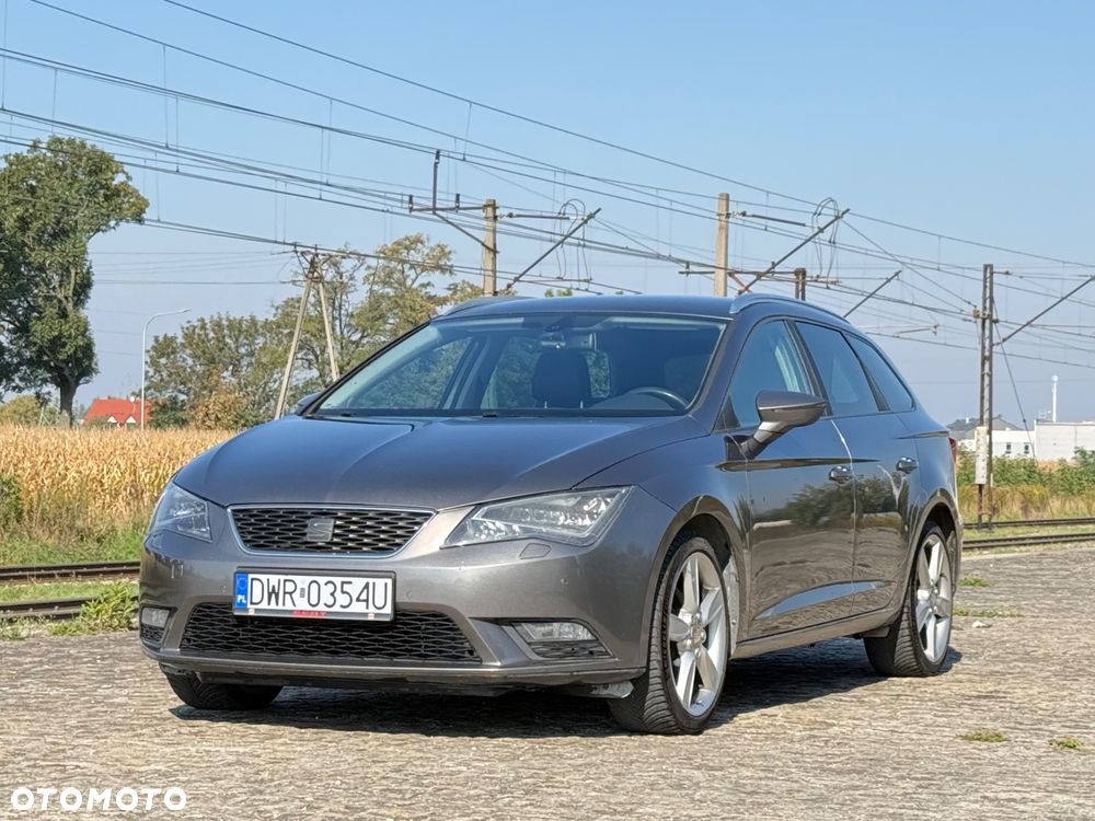 Seat Leon 1.6 TDI DPF Style Copa - 4