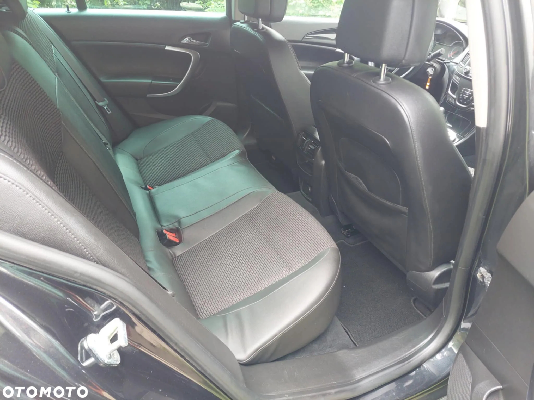 Opel Insignia - 8