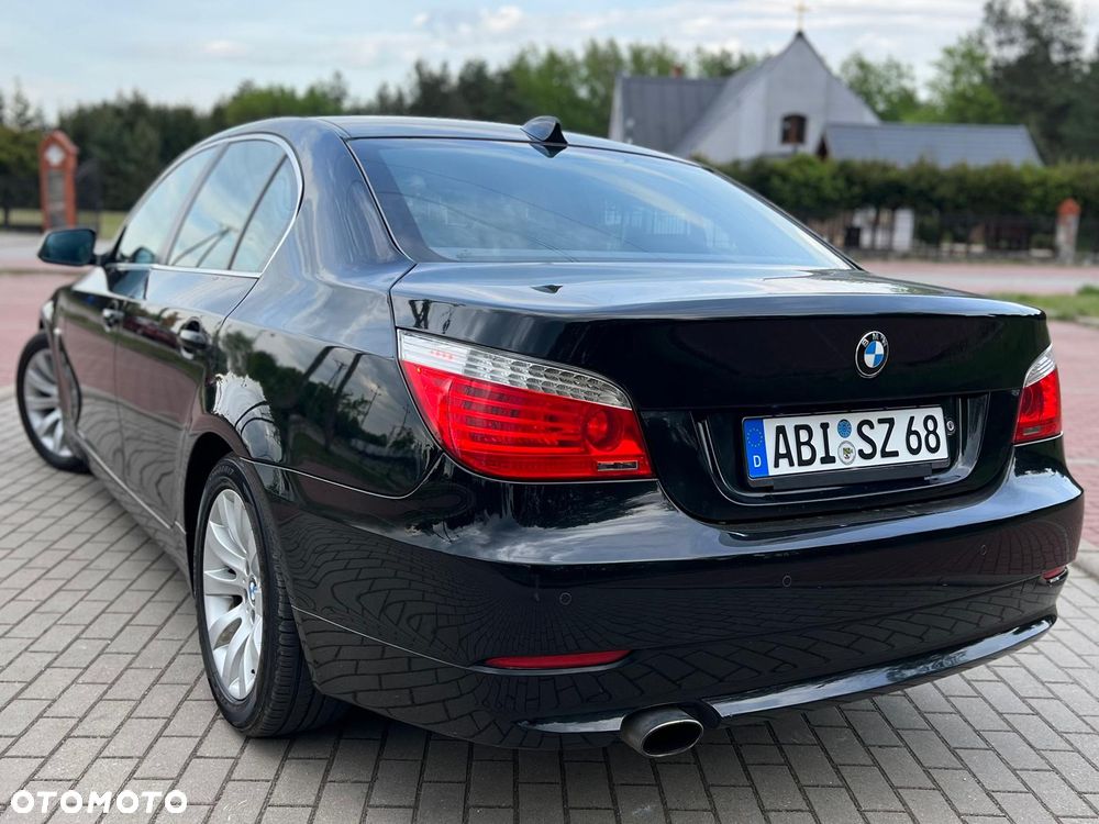BMW Seria 5 520d - 5