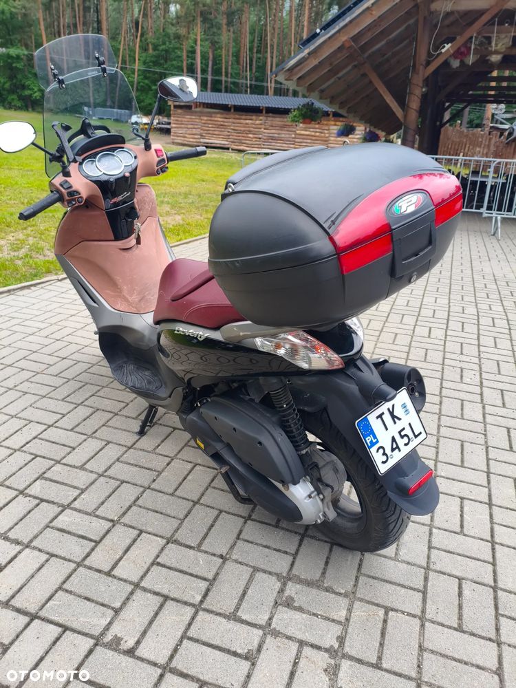 Piaggio Beverly - 10