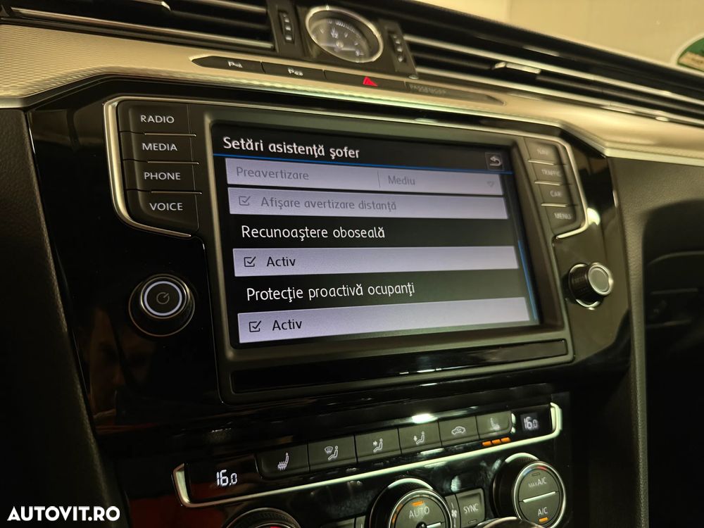 Volkswagen Passat - 18