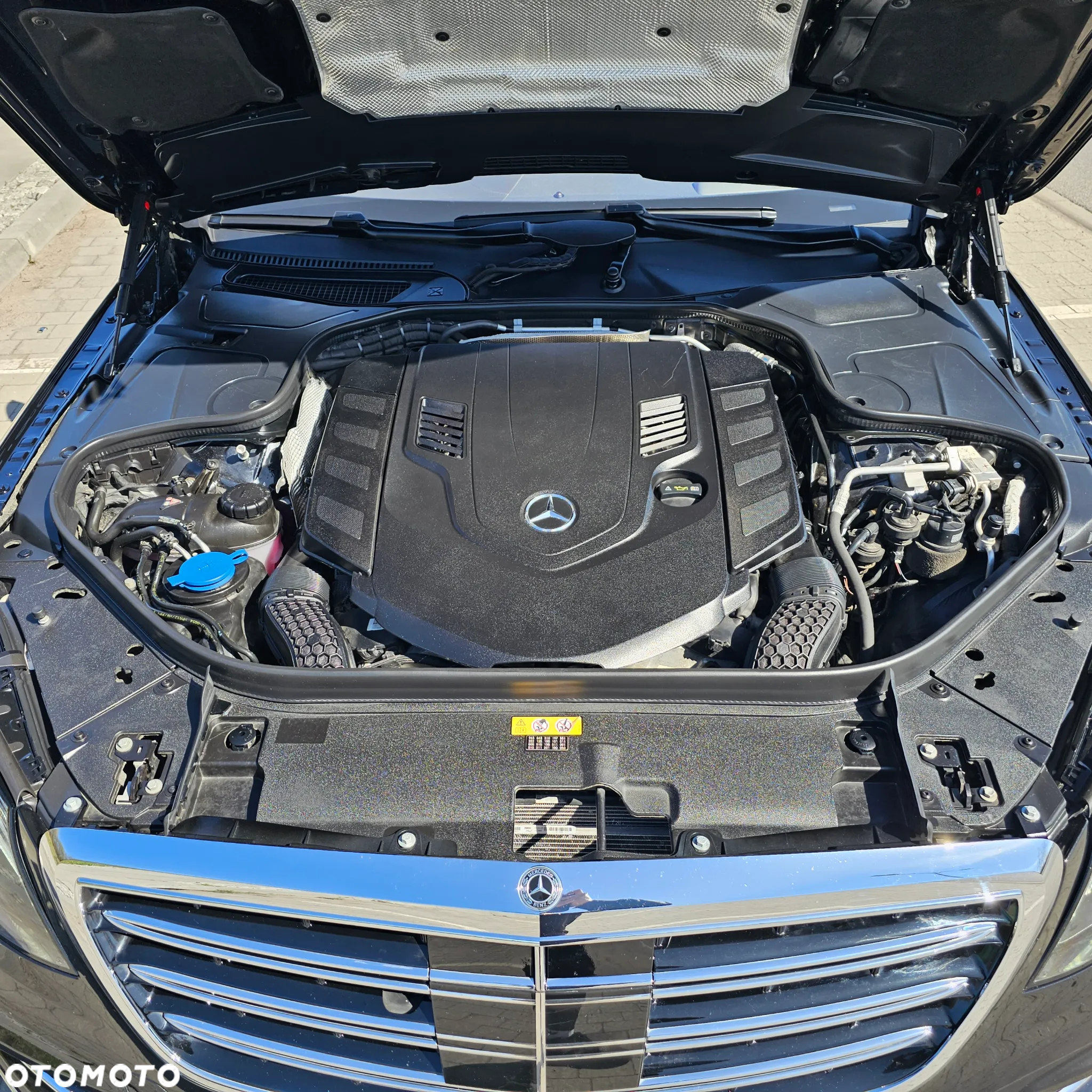 Mercedes-Benz Klasa S 560 4-Matic L 9G-TRONIC - 39