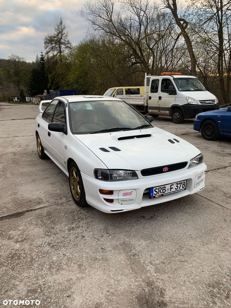 Subaru Impreza 2.0 GT - 2