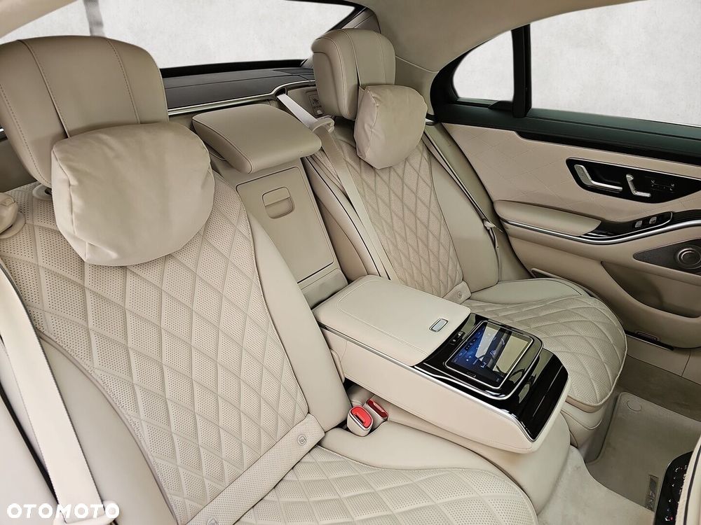 Mercedes-Benz Klasa S 580 4-Matic 9G-TRONIC - 25