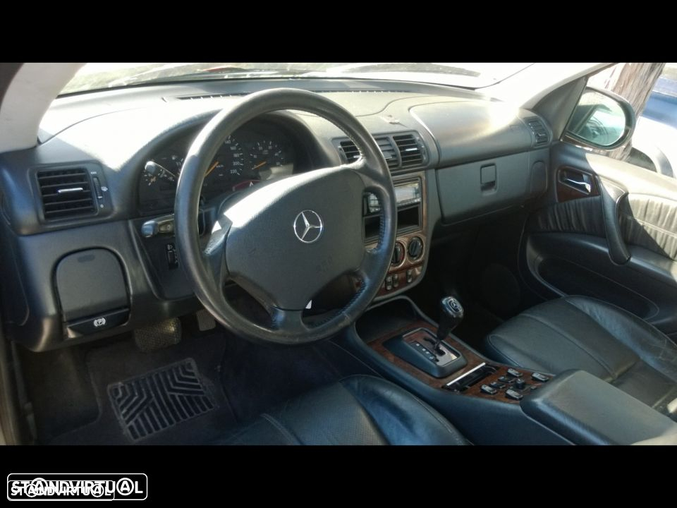 Mercedes ML 270 CDI para peças - 3