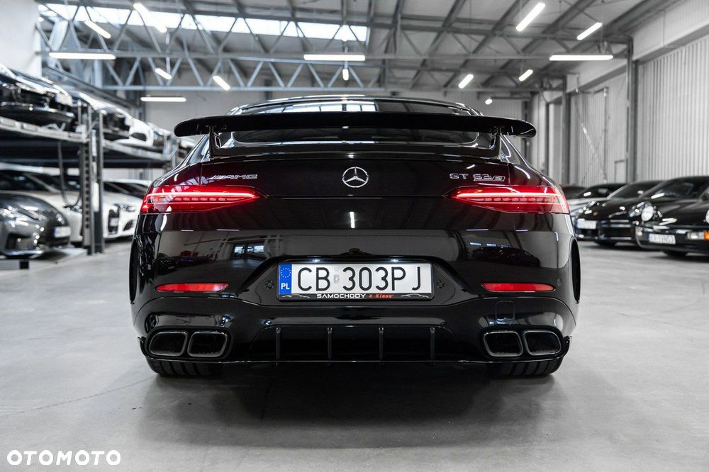 Mercedes-Benz AMG GT 63 S 4-Matic+ - 12