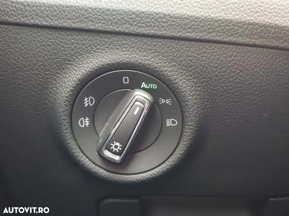 Skoda Superb 2.0 TSI DSG Style - 31