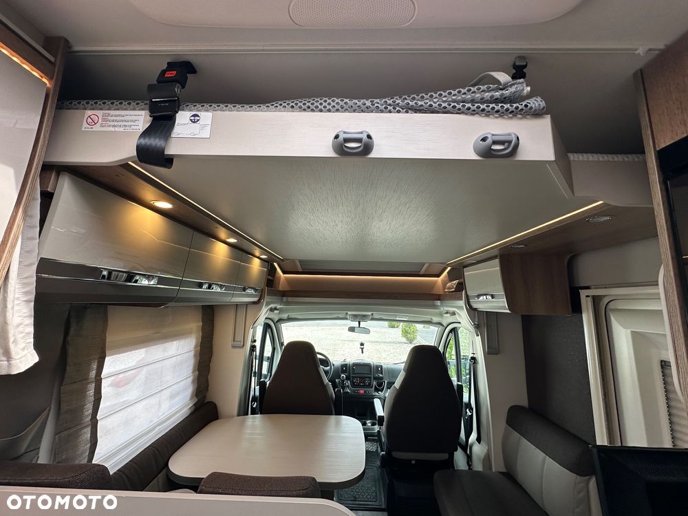 Dethleffs Trend 7057 EB 160 km - 16