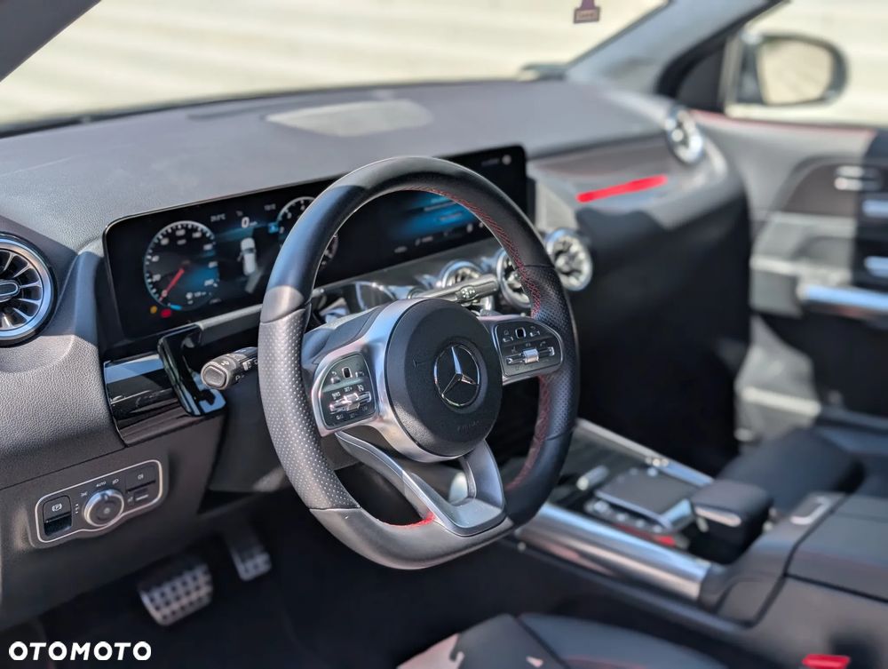 Mercedes-Benz GLA 250 4-Matic Edition 1 - 15