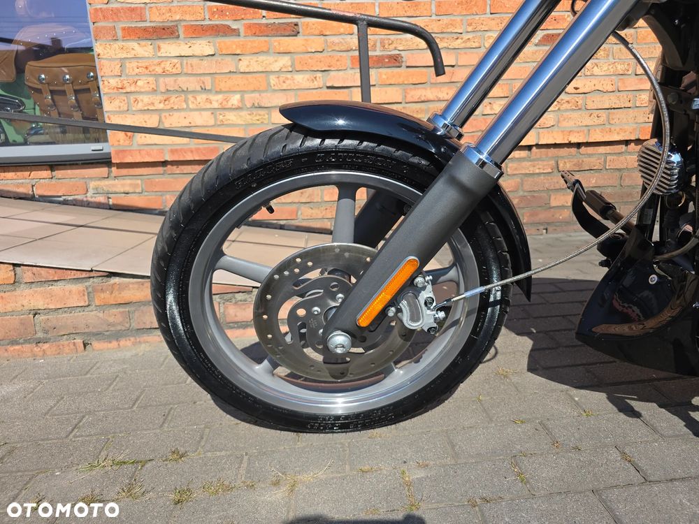 Harley-Davidson Softail - 13
