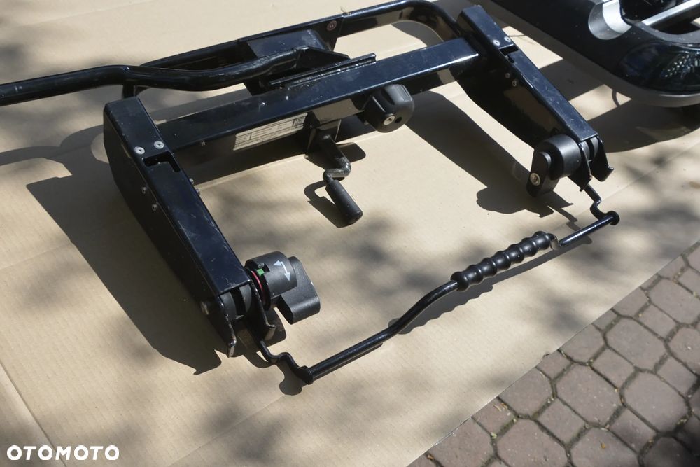Bagażnik uchwyt rowerowy na hak na 2 rowery 13-PIN MFT BACKPOWER 2 UCHYLANY - 5