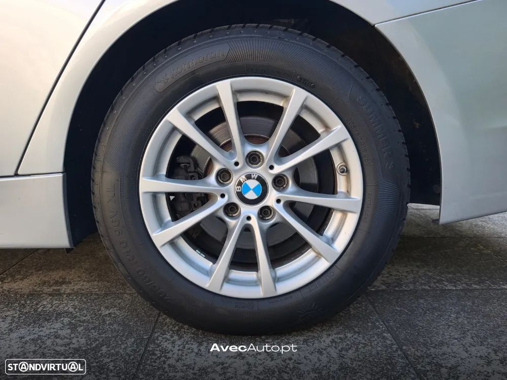 BMW 318 d Aut. Advantage - 11