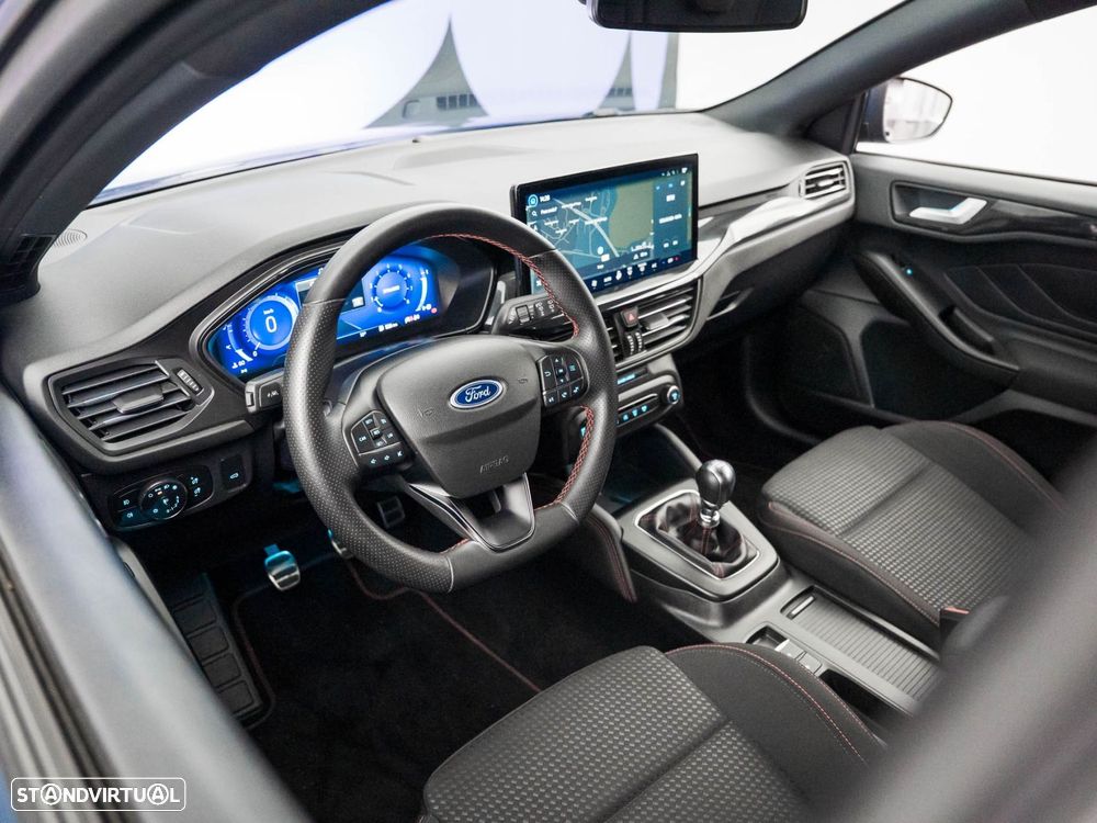 Ford Focus SW 1.0 EcoBoost MHEV ST-Line X - 14