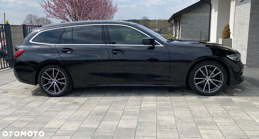 BMW Seria 3 320d Sport Line - 6